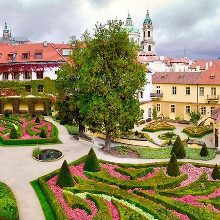 Premium Apart With A Balcony Prague Apartment Exterior photo